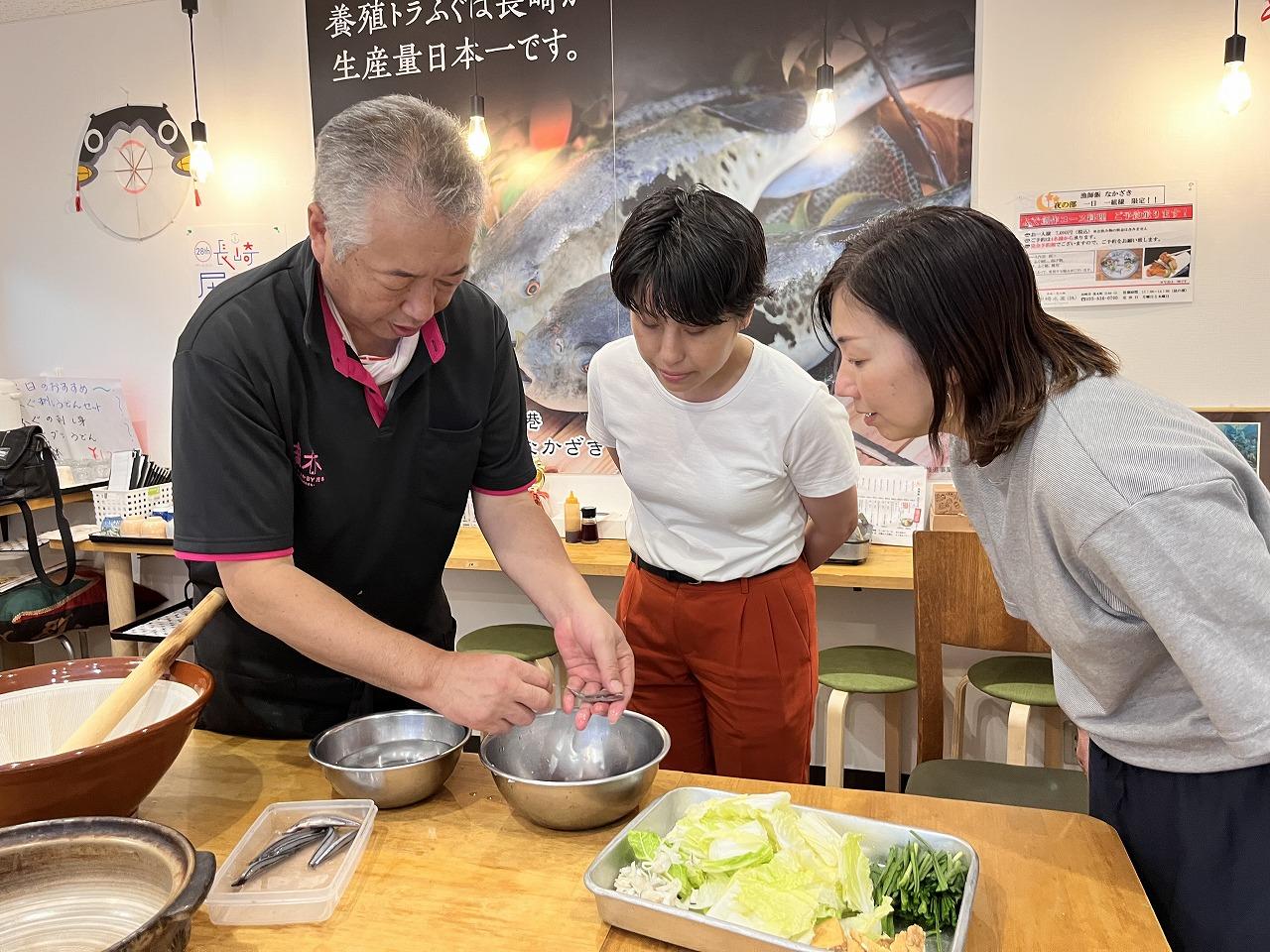 長崎ふぐ料理作り体験　③すり身入りちゃんこ鍋＆ふぐ出汁いなり寿司作り