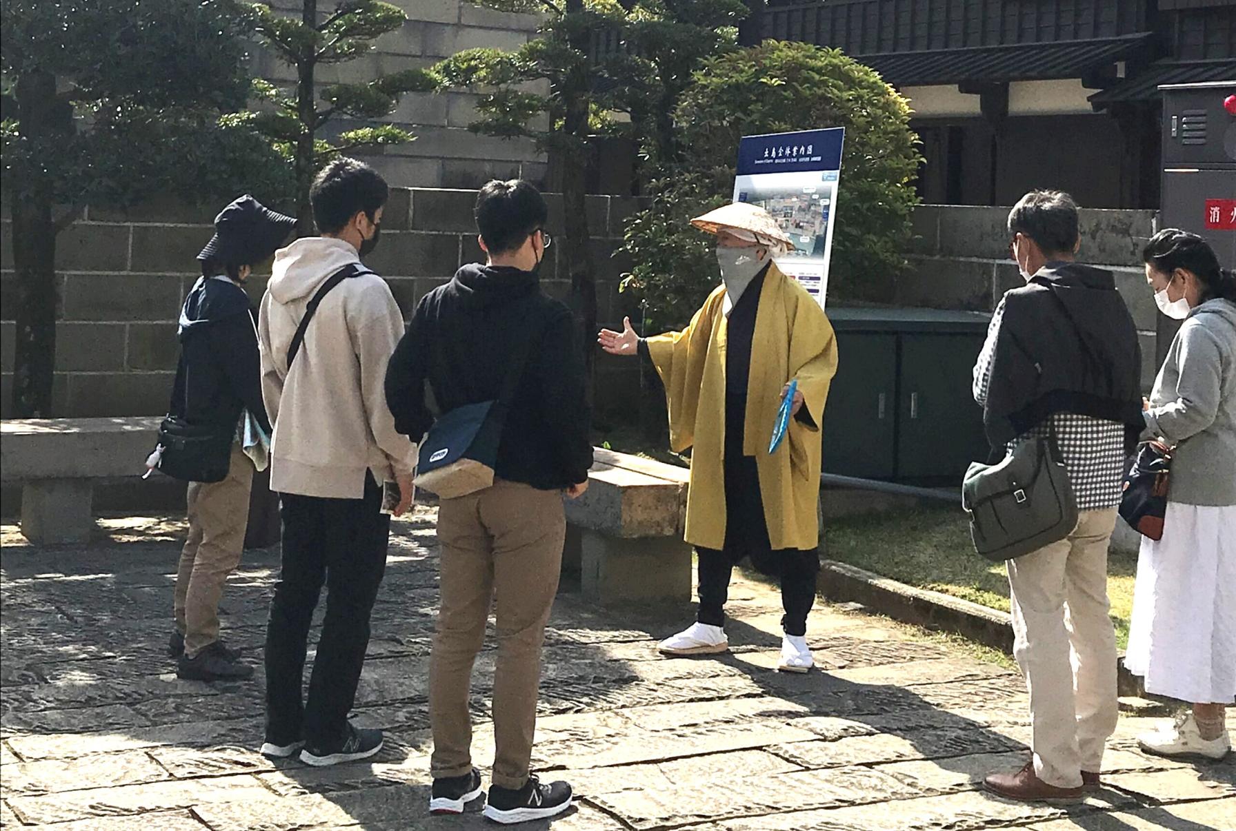 歴史スタッフによる出島ガイドツアー（総合案内所）