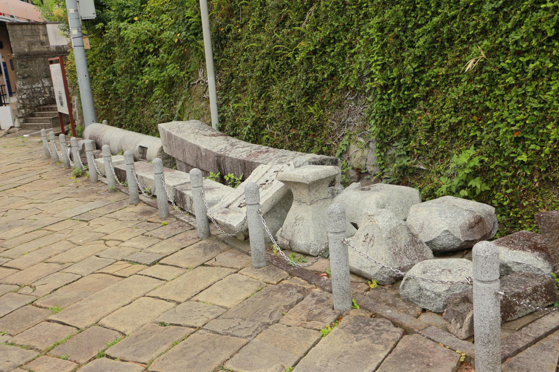 一本柱鳥居（山王神社）②