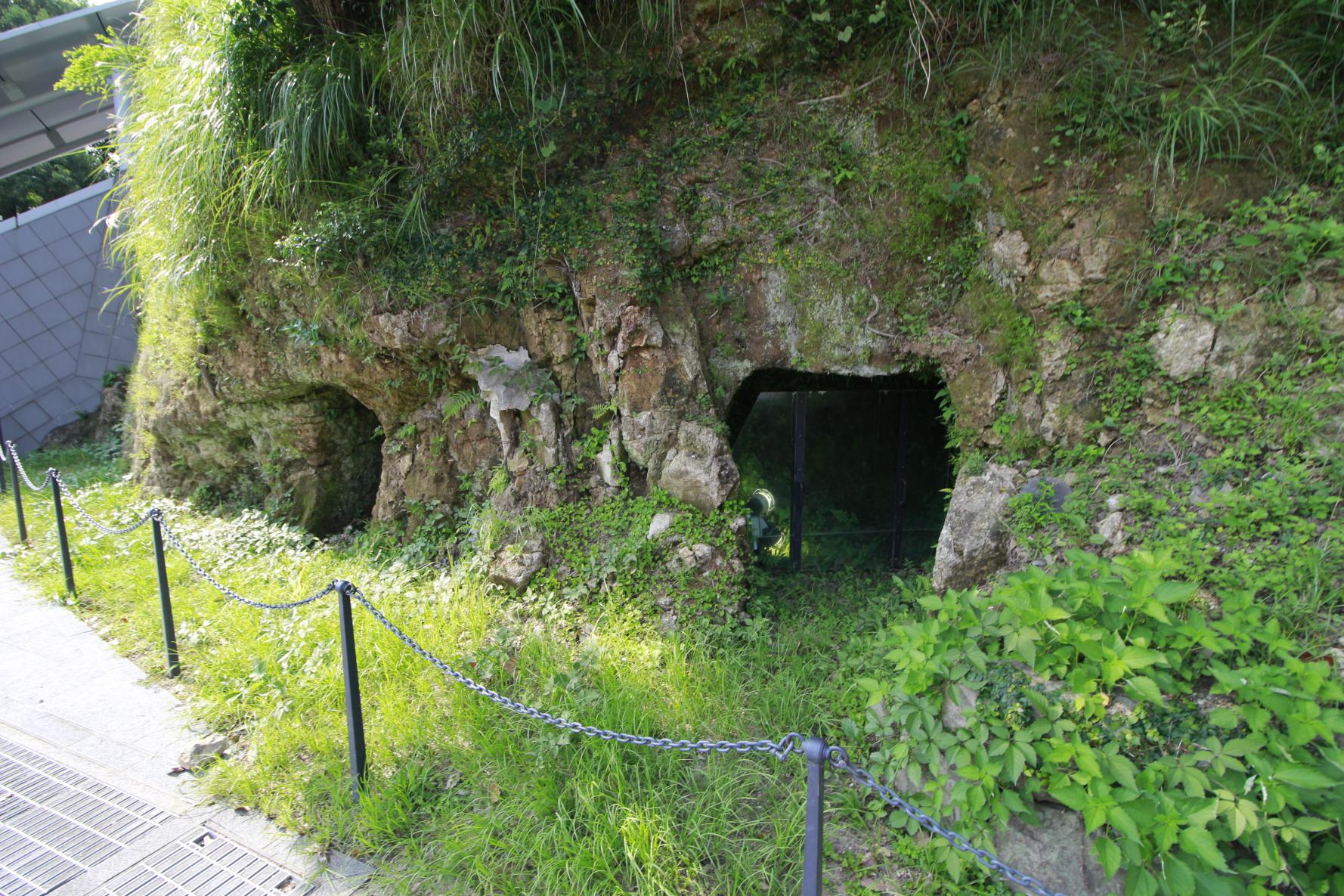 原爆遺構めぐり