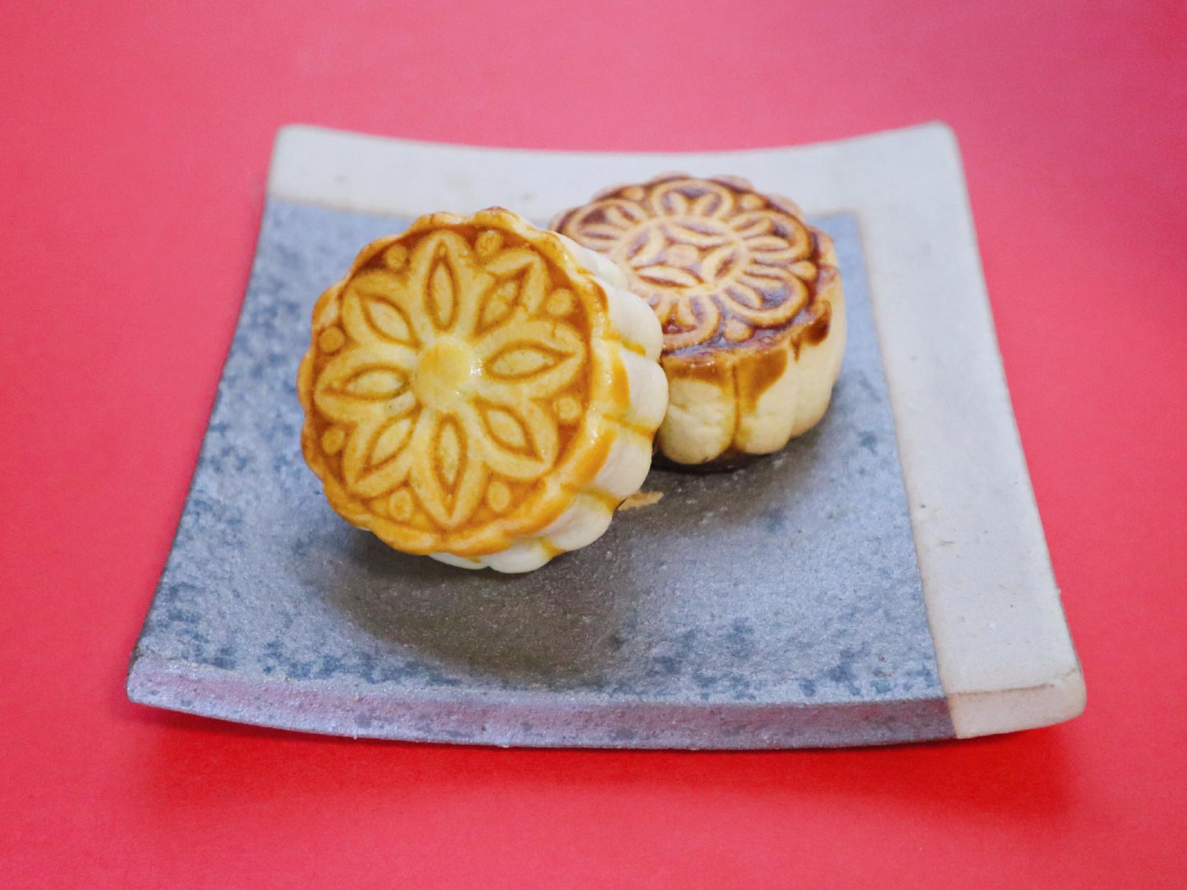 【⽉餅（ゲッペイ）】