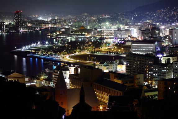 ライトアップも楽しめる「グラバー園」からの夜景-1