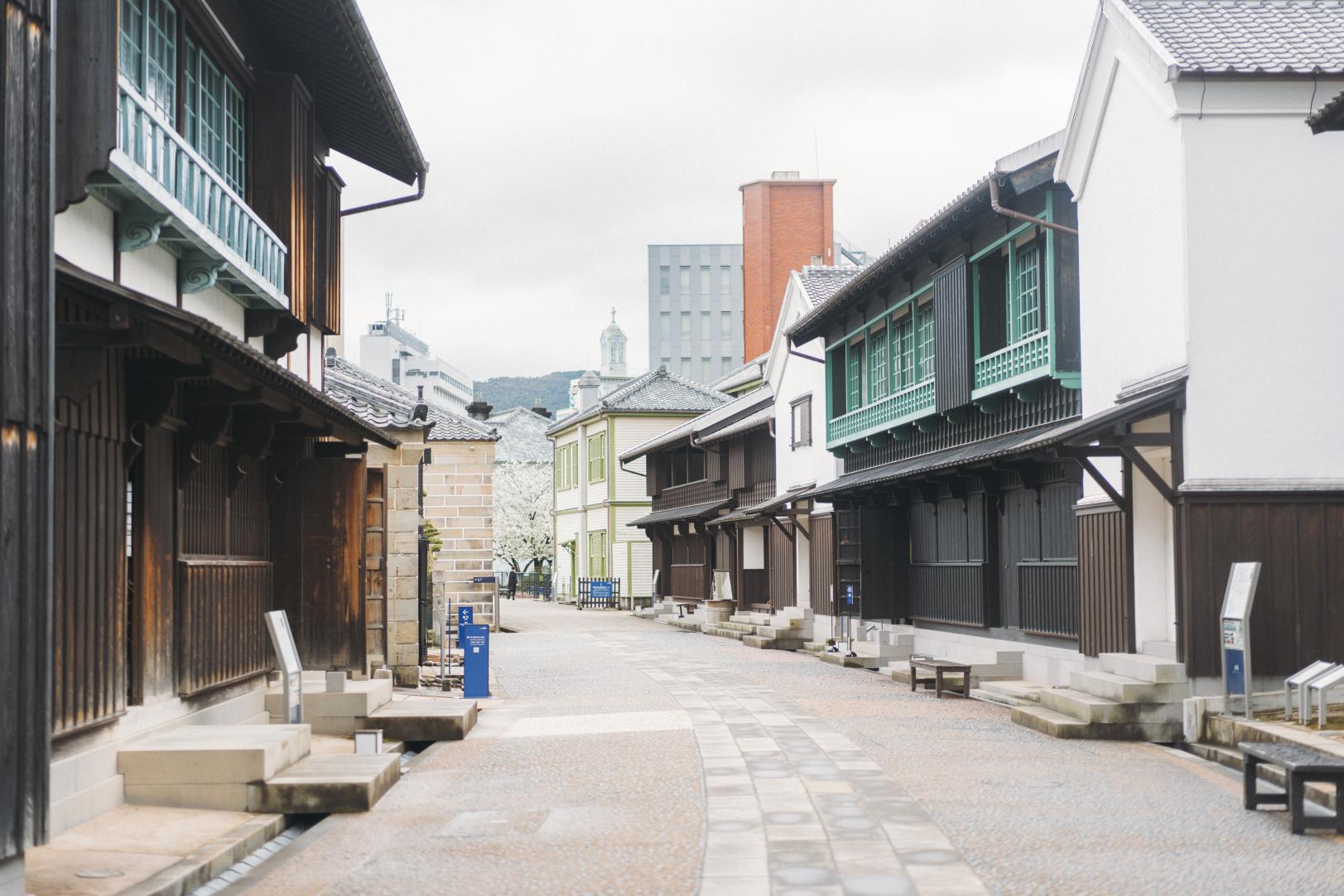 現在の出島「出島和蘭商館跡」-0