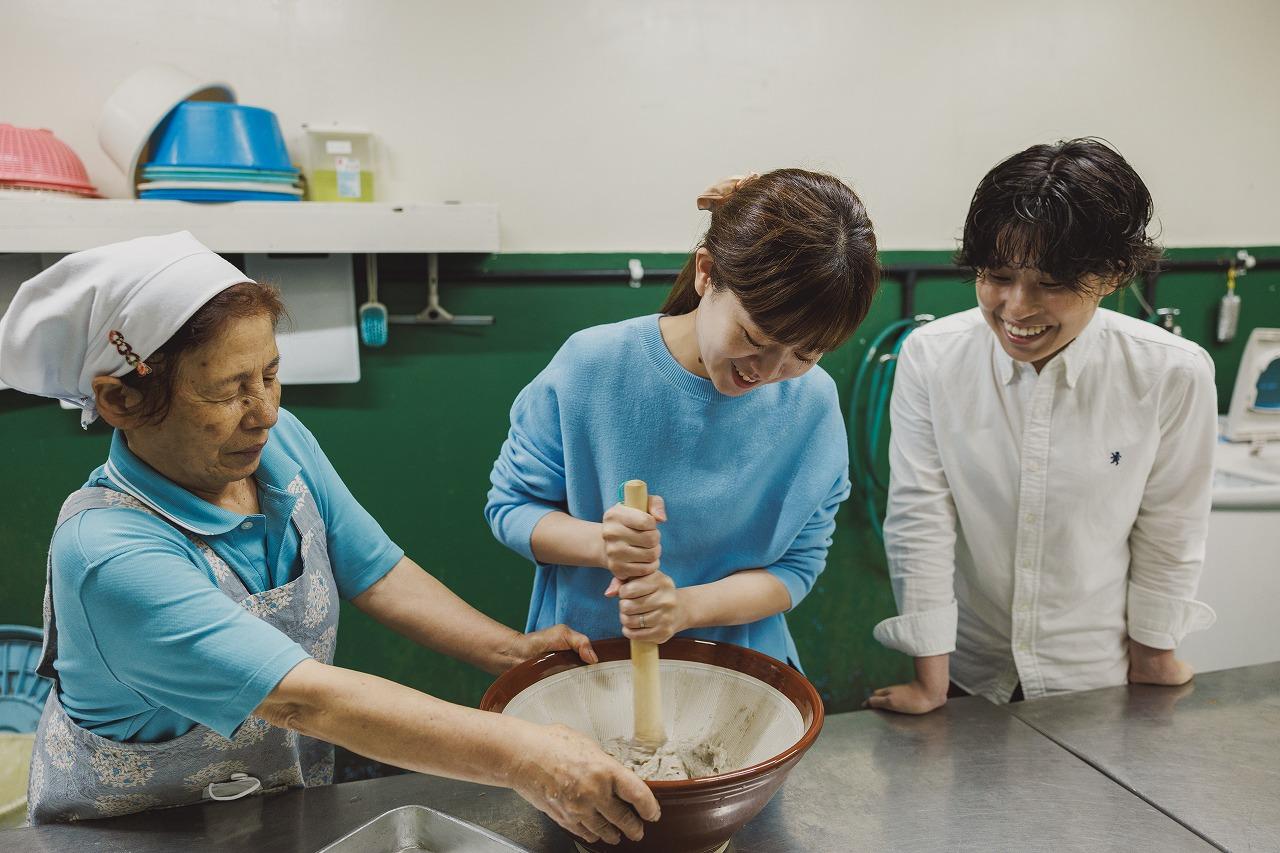 【学習プログラム】長崎ふぐ料理作り体験　➀揚げかまぼこ作り-1