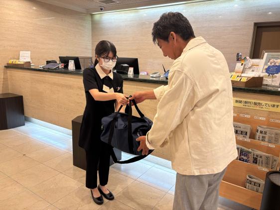 STEP4.　手ぶらで長崎観光後、対象の宿泊施設で荷物を受け取る-2