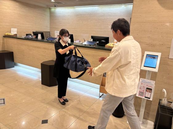 STEP4.　手ぶらで長崎観光後、対象の宿泊施設で荷物を受け取る-1