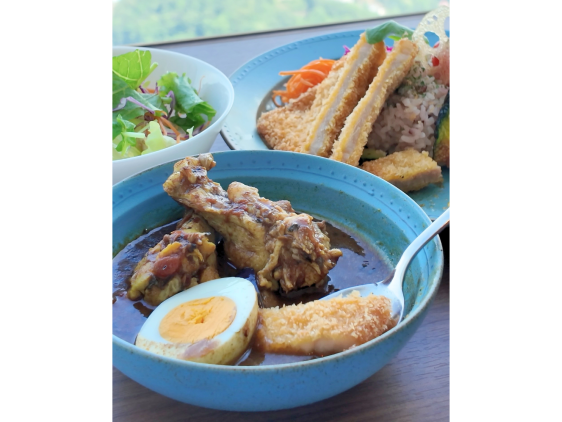 おすすめの「長崎スープカツカレー」をはじめとした"長崎の食"を楽しめる料理-3