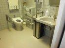 Toilettes sans obstacle-1