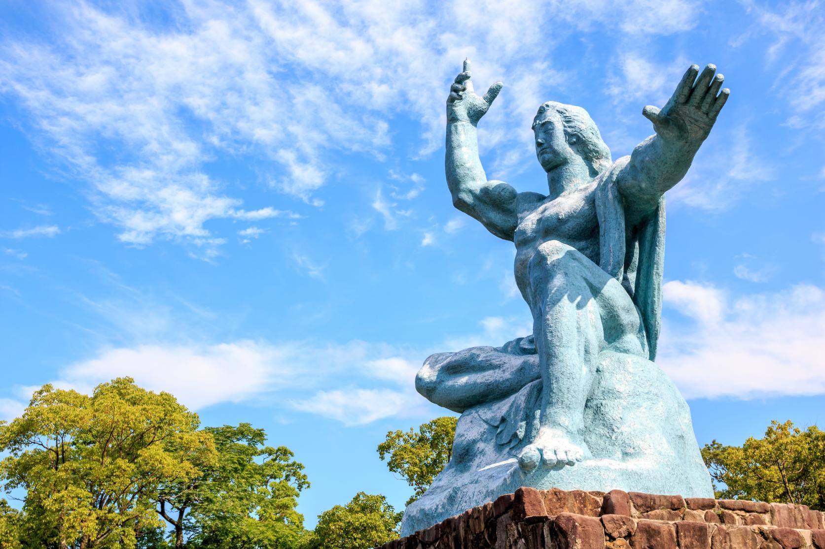 平和公園（平和祈念像・平和の泉）