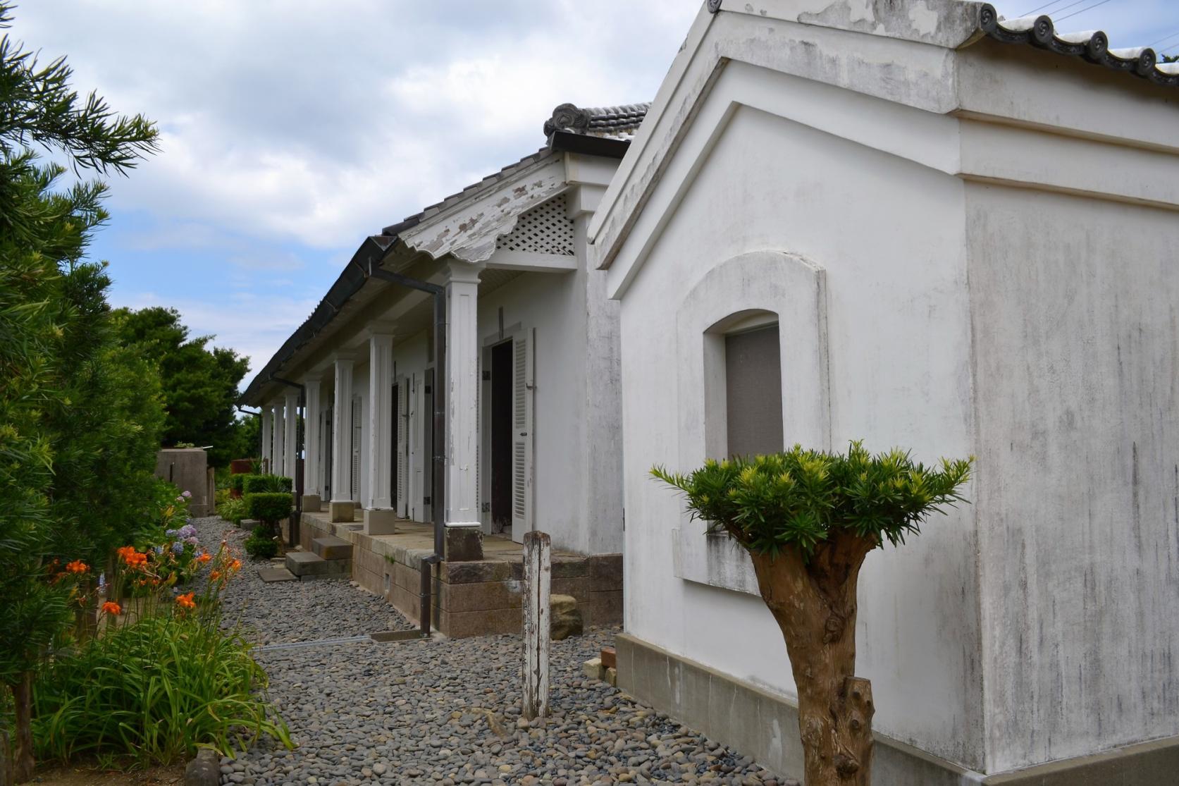 長崎市伊王島灯台記念館（伊王島灯台旧吏員退息所）