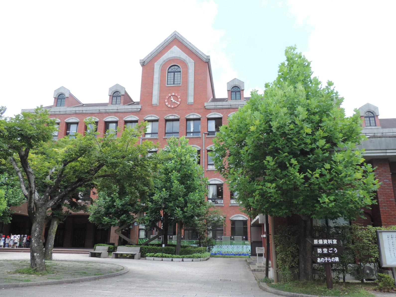 山里小学校